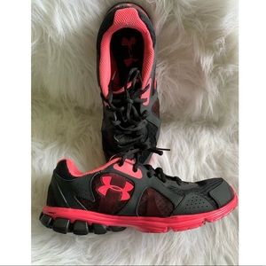 Under armor tennis shoes